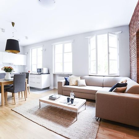 Spacious Apartment In The Old Town Варшава Экстерьер фото